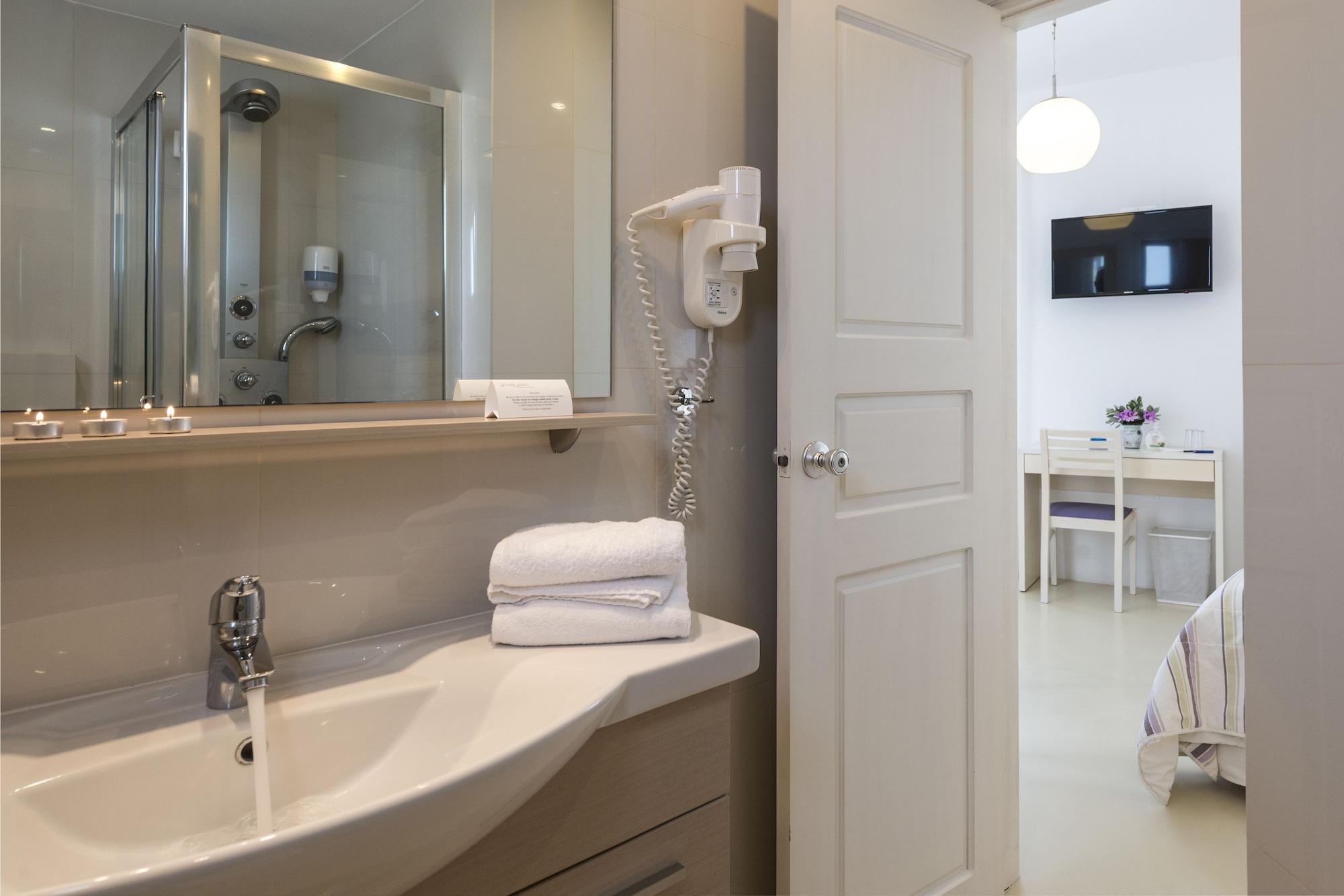 Hotel & Apartments Kalypso 纳乌萨 外观 照片