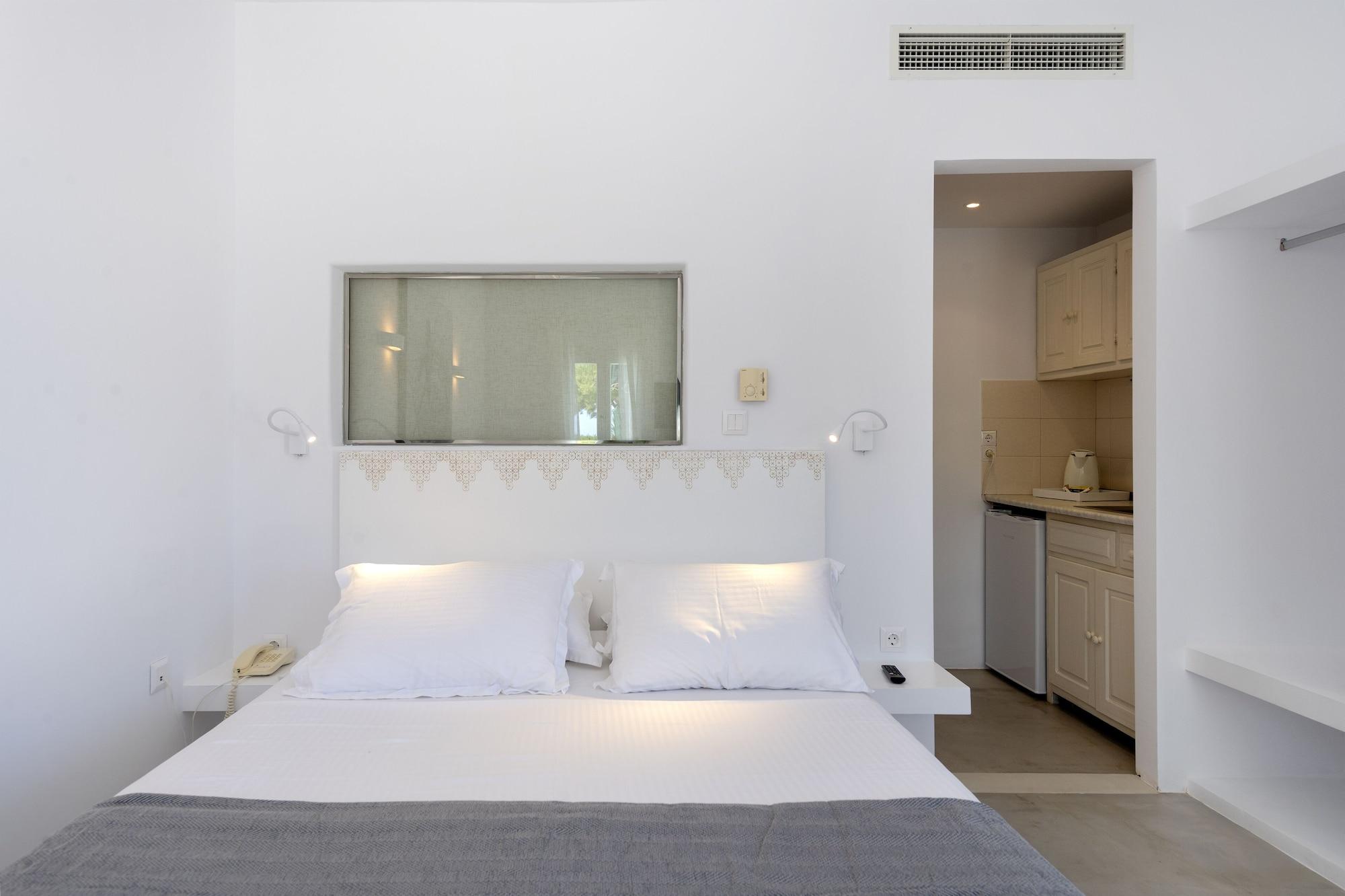 Hotel & Apartments Kalypso 纳乌萨 外观 照片
