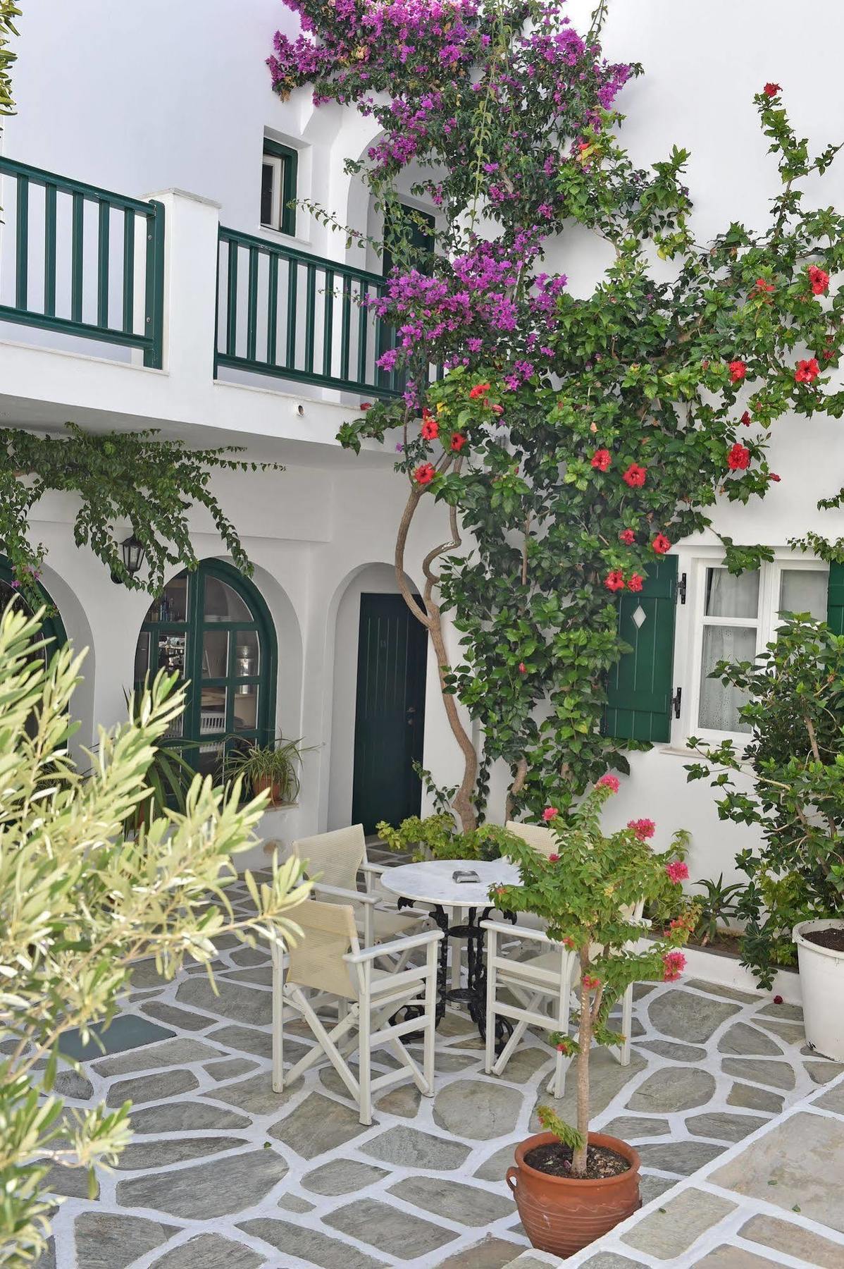 Hotel & Apartments Kalypso 纳乌萨 外观 照片