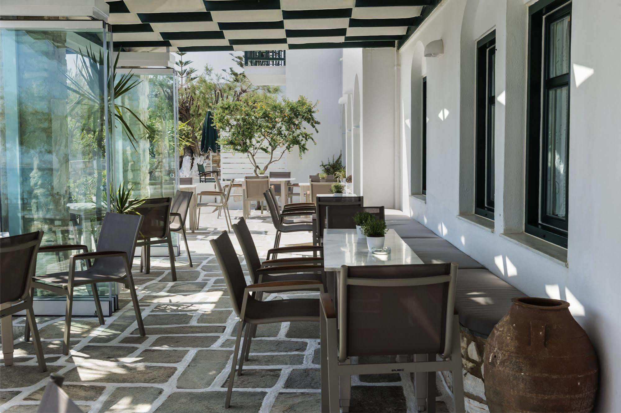 Hotel & Apartments Kalypso 纳乌萨 外观 照片